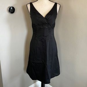 WHITE HOUSE BLACK MARKET dress